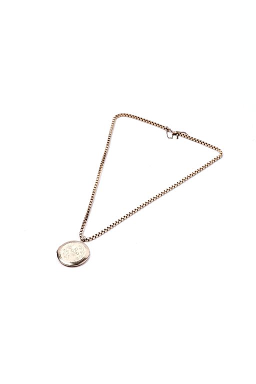 9k Gold Pendant Necklace