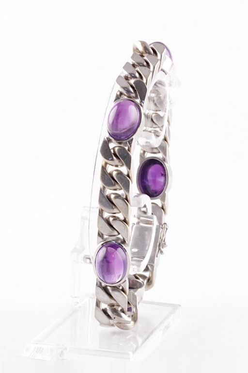 18k Gold Amethyst Bracelet
