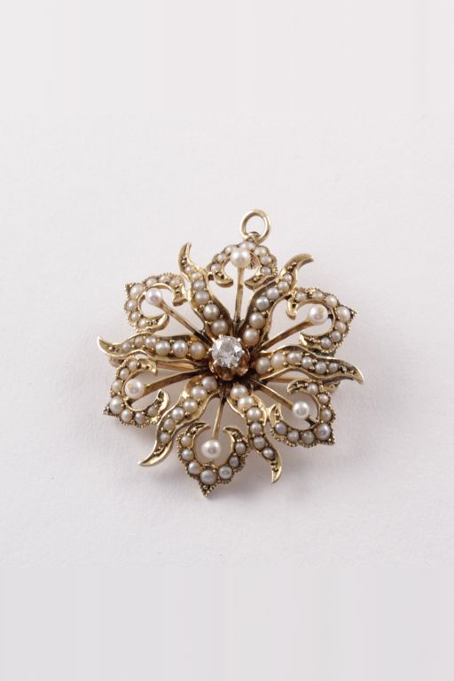 14k Gold Diamond and Pearl Pendant / Brooch