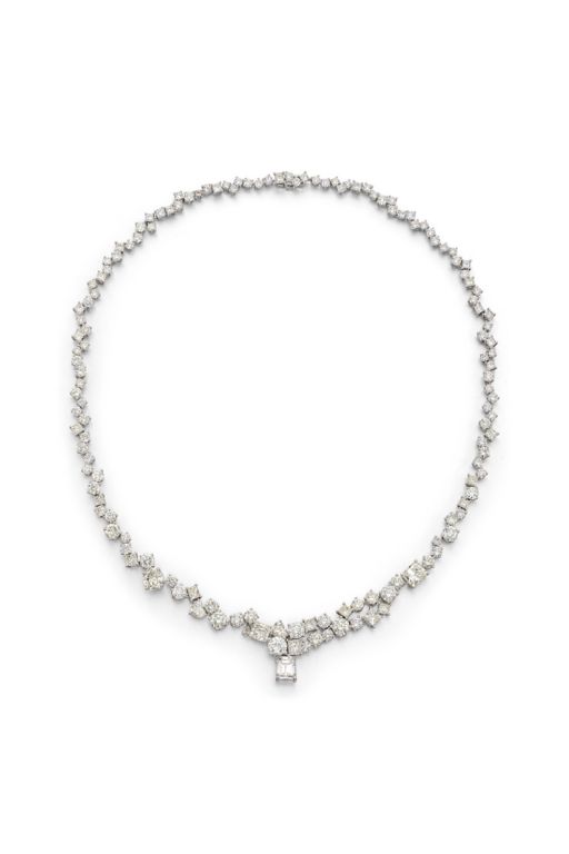 Platinum Diamond Pendant Necklace