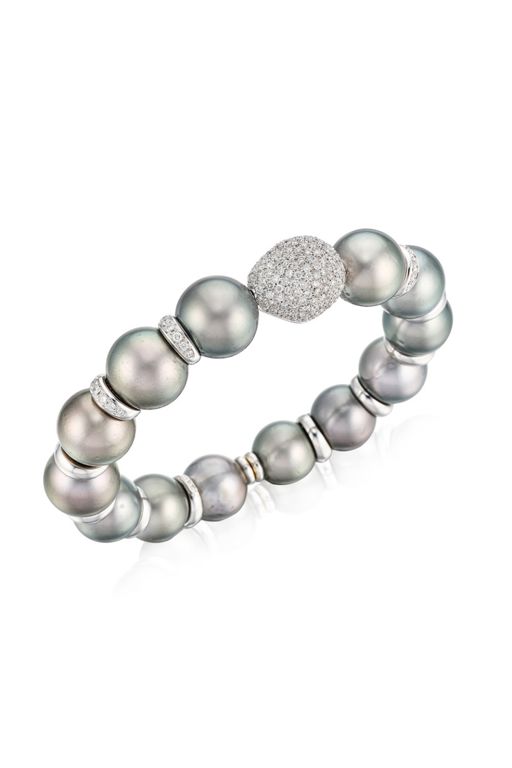 18k Gold Pearl and Diamond Bangle