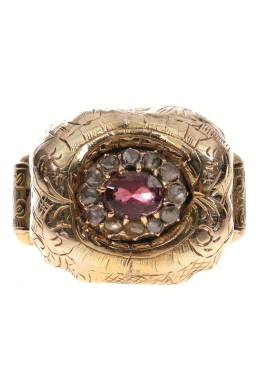 14k Gold Red Stone and Diamond Ring