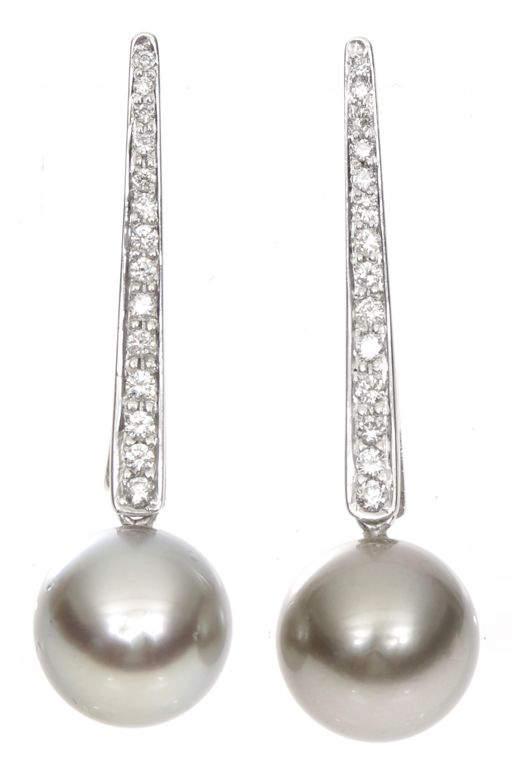 Pair of 18k Gold Diamond and Pearl Earrings