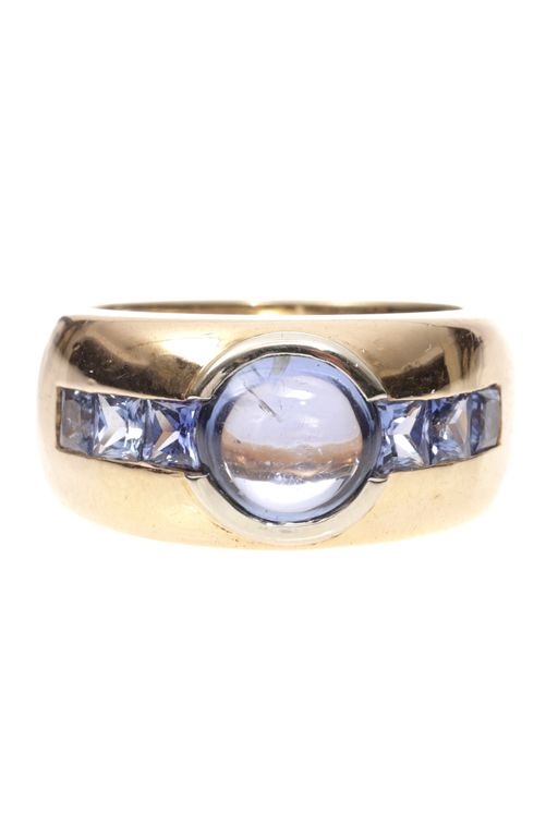 18k Gold Sapphire Ring