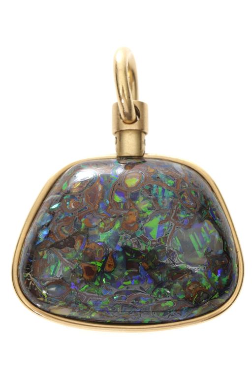 18k Gold Opal Pendant