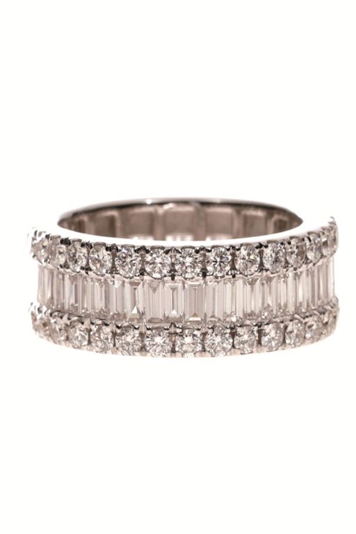 18k Gold Diamond Ring