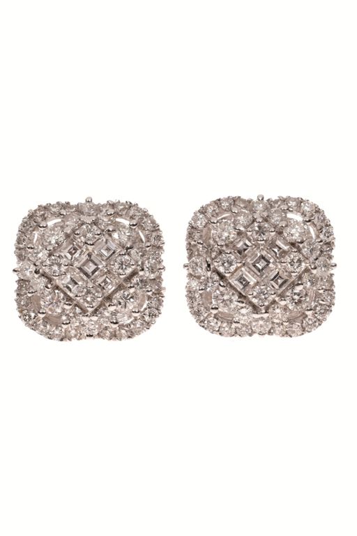 Pair of 18k Gold Diamond Earrings
