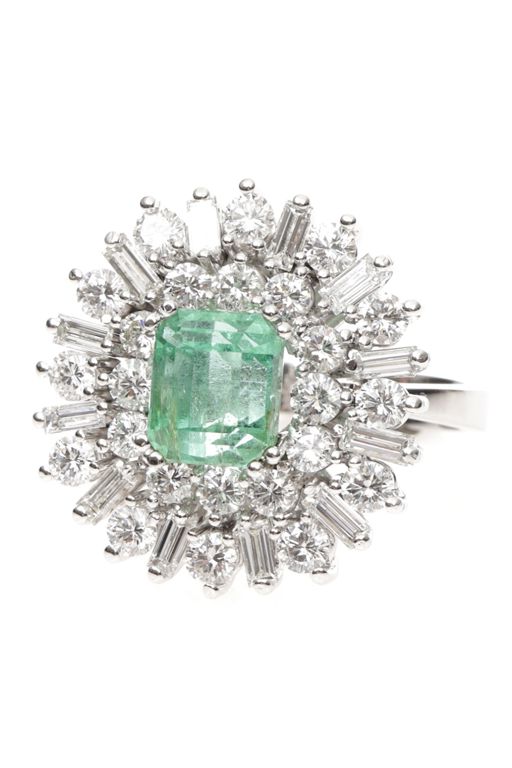 18k Gold Emerald and Diamond Ring