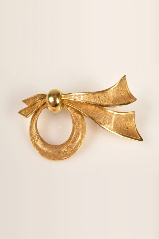 18k Gold Brooch
