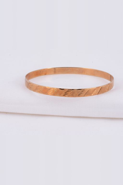 14k Gold Bangle