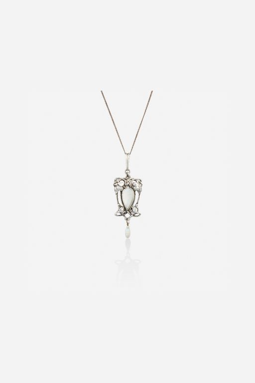 Silver Pearl Pendant Necklace
