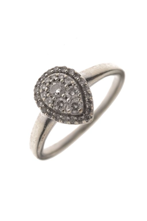 9k Gold Diamond Ring