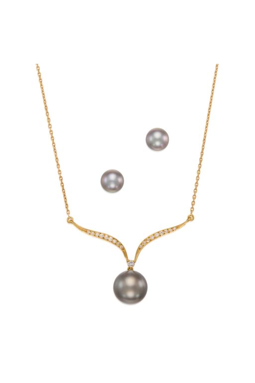 18k Gold Pearl and Diamond Necklace and Earrings