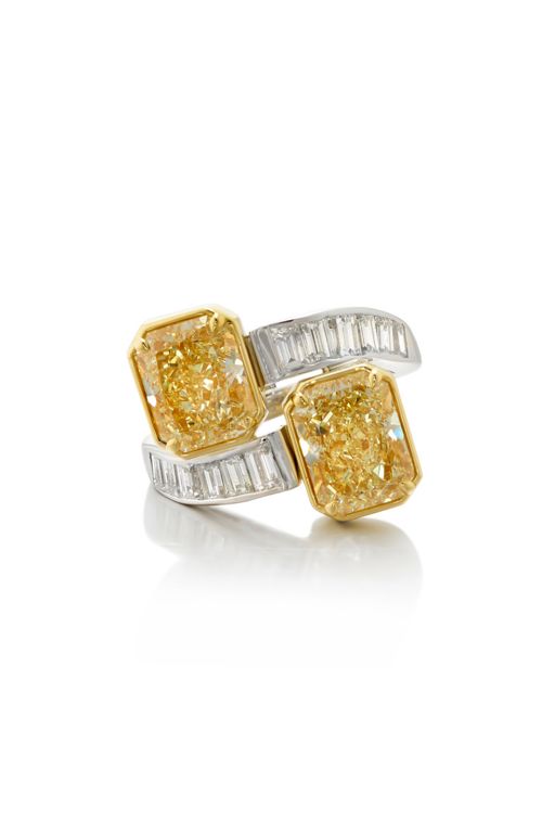 18k Gold and Platinum Diamond Ring