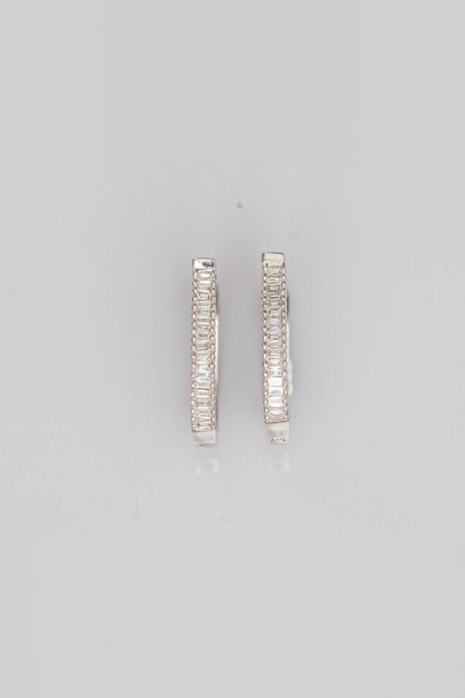 18k White Gold Diamond Hoop Earrings