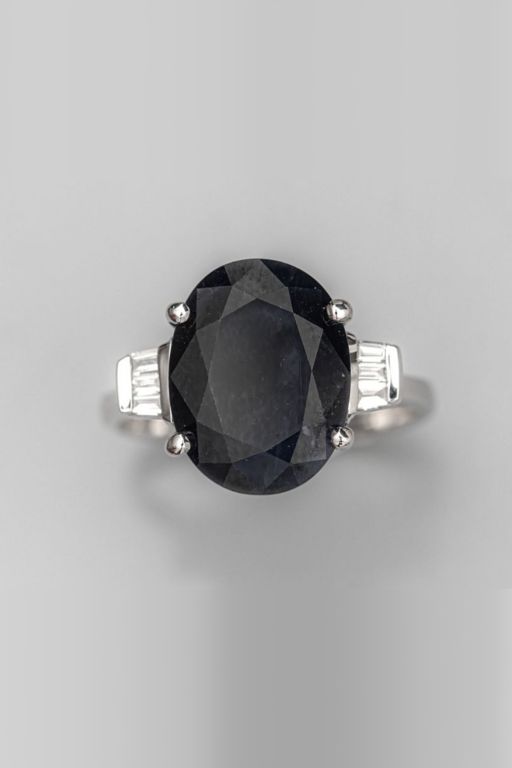 18k White Gold Sapphire and Diamond Ring