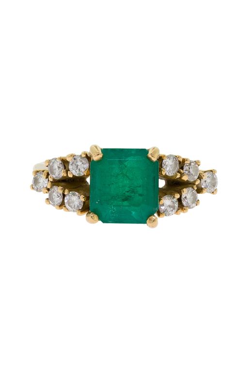 18k Gold Emerald and Diamond Ring