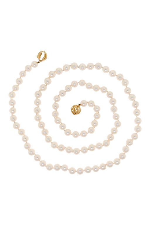 18k Gold Pearl Necklace