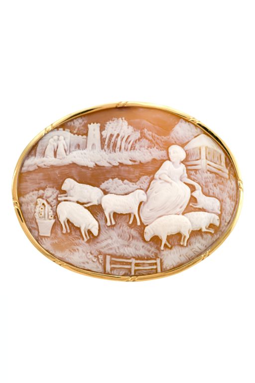 18k Gold Pendant Brooch