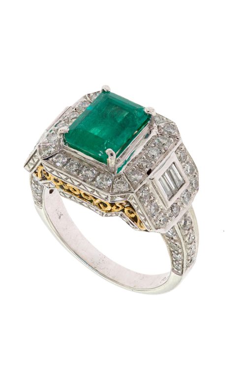 18k Gold Emerald and Diamond Ring