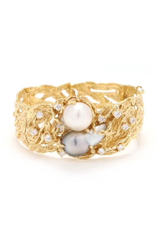 18k Gold Pearl and Diamond Bracelet