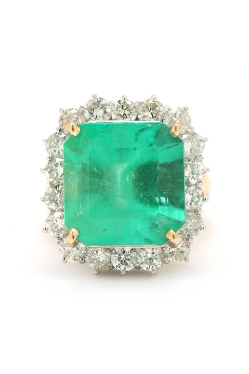 14k Gold Emerald and Diamond Ring