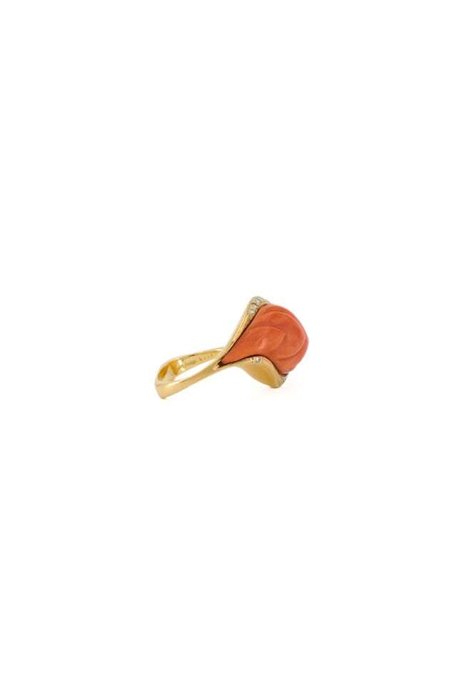 18k Yellow Gold Coral and Diamond Ring