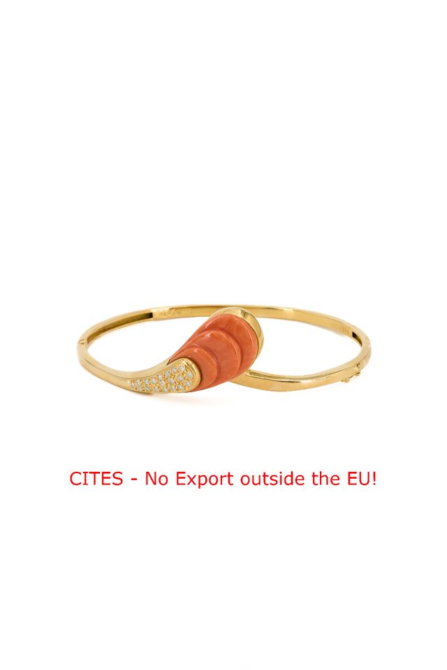 18k Yellow Gold Coral and Diamond Bangle