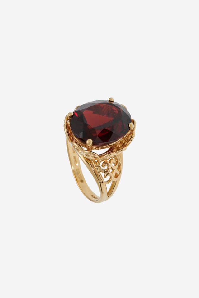 18k Yellow Gold Garnet Ring
