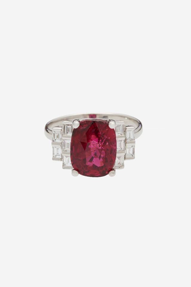 18k White Gold Spinel and Diamond Ring