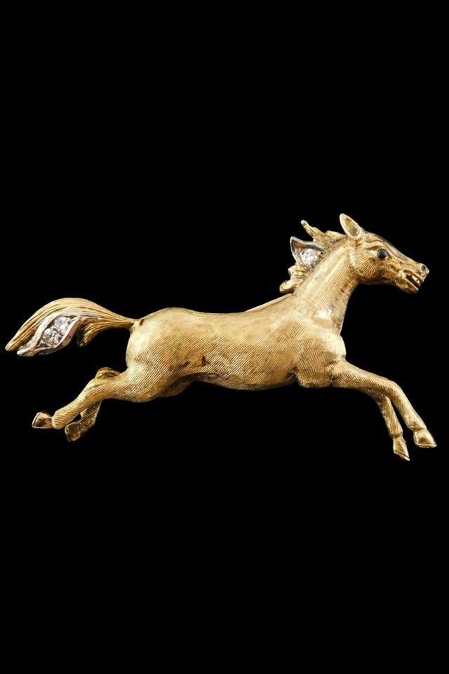 18k Yellow and White Gold Diamond Horse Brooch