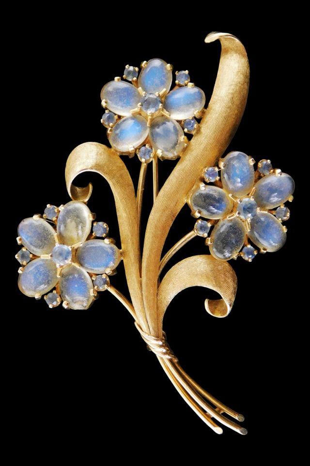 14k Yellow Gold Moonstone and Sapphire Brooch