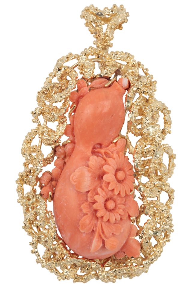 18k Gold Coral Pendant Brooch