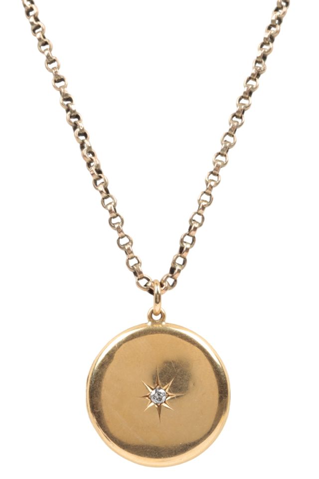 Gold Diamond Pendant Necklace