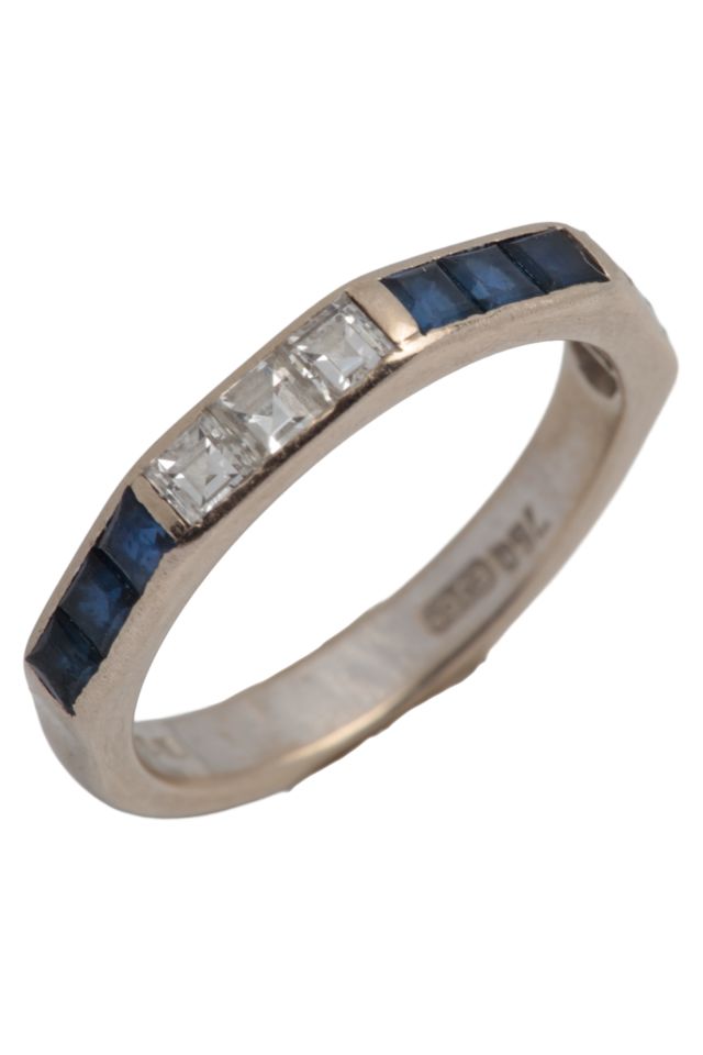 18k Gold Sapphire and Diamond Ring