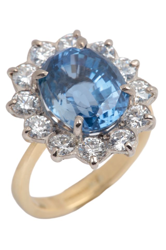 18k Gold Sapphire and Diamond Ring