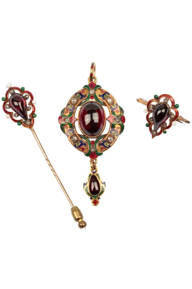 Gold Garnet and Diamond Jewelry Set