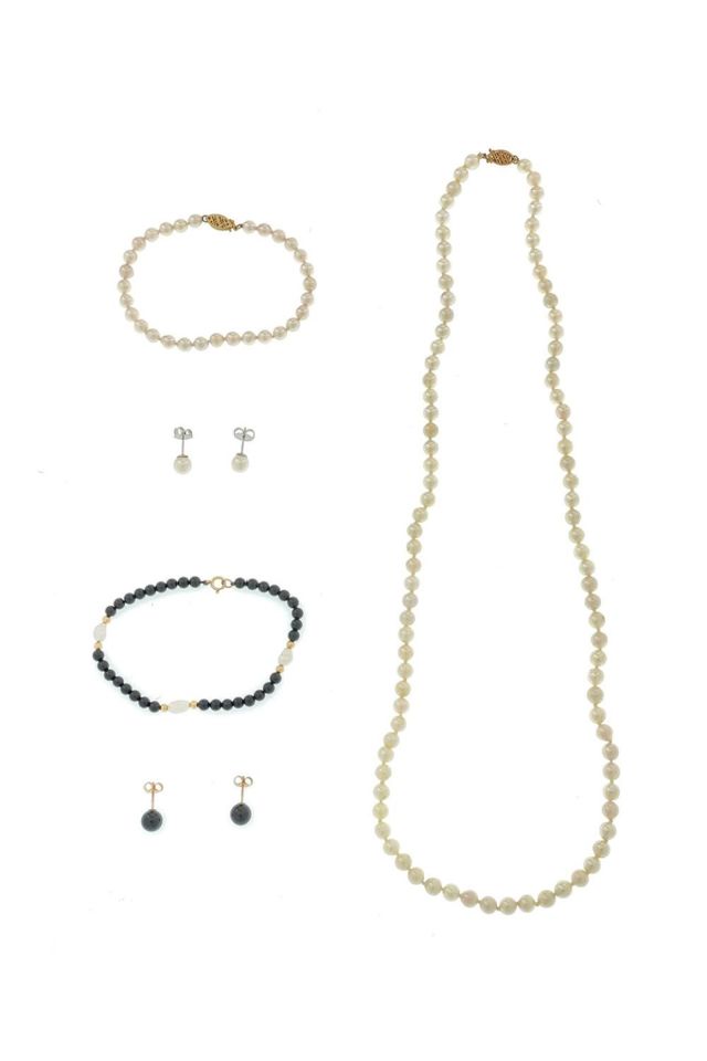 14k Gold Pearl and Onyx Jewelry Set
