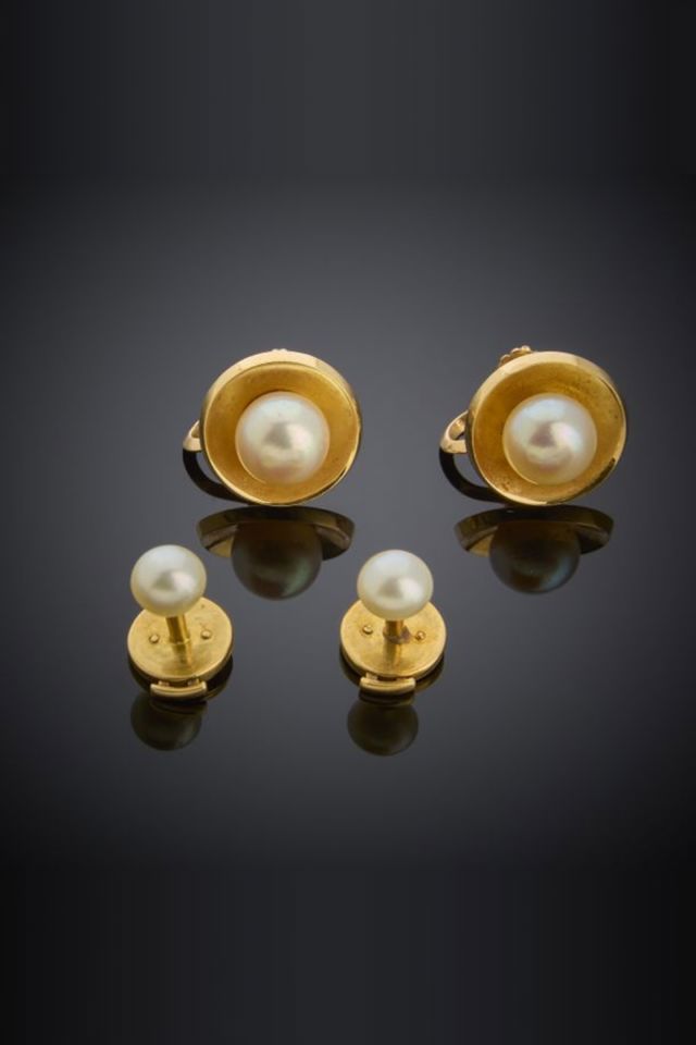18k Gold Pearl Earrings and Cufflinks