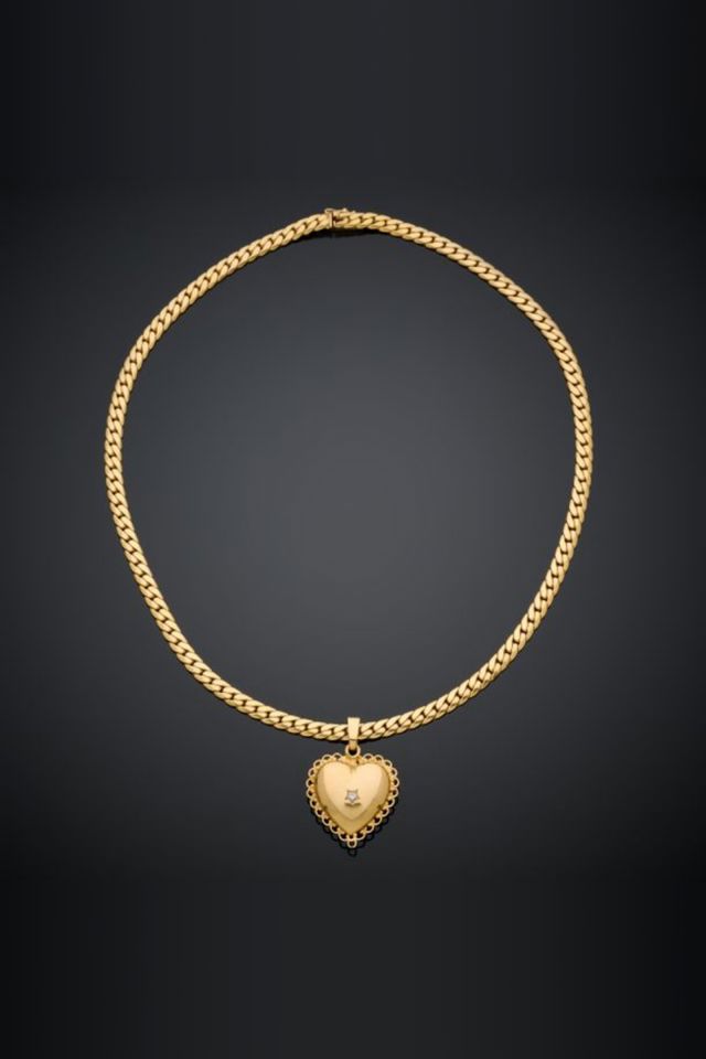 18k Gold Diamond Pendant Necklace